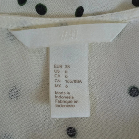 H&M Polka dot Midi Shirt Dress Relaxed Fit Light Weight size 6 - Picture 5 of 6